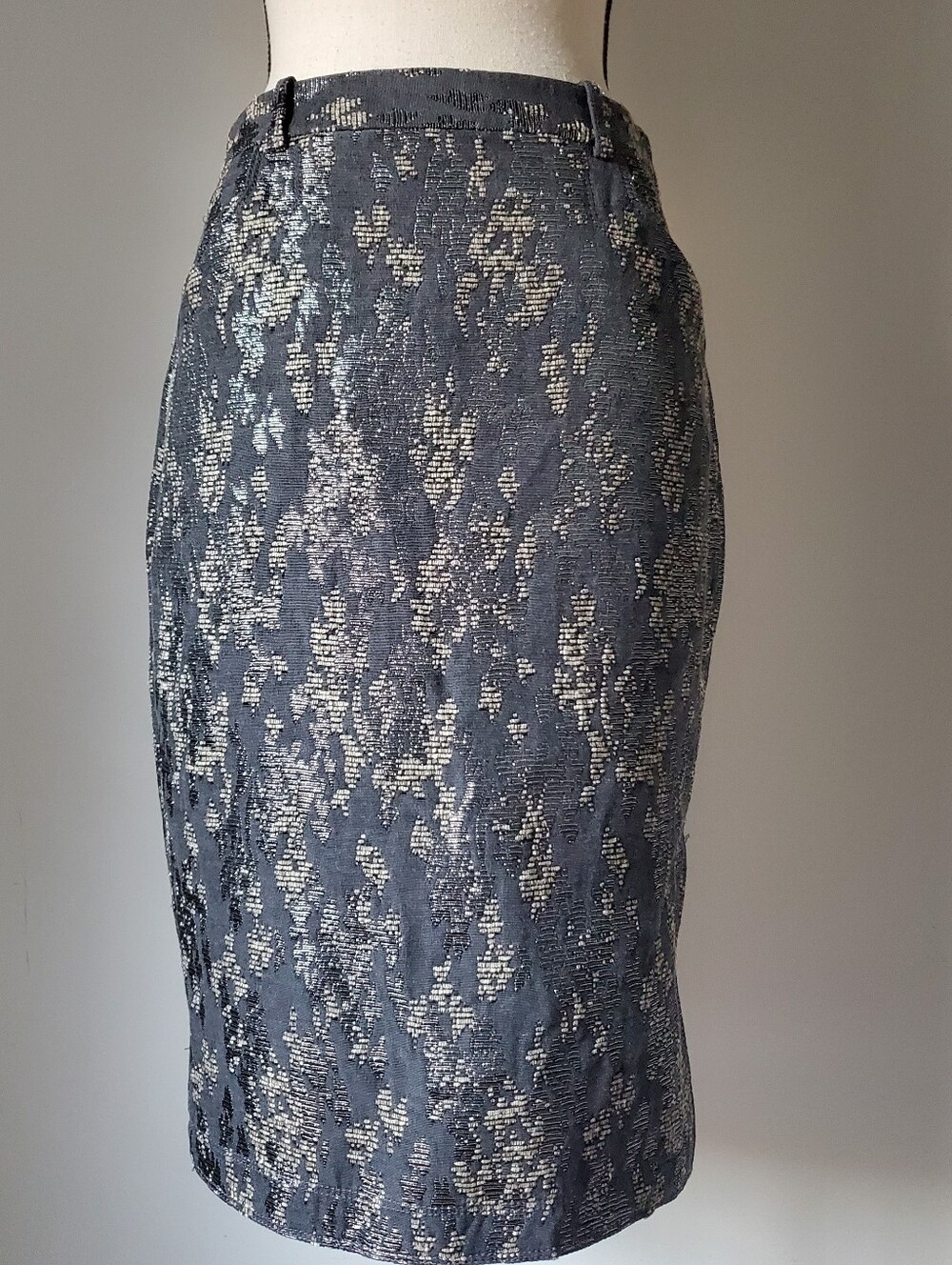Banana Republic Metallic Gray Pencil Midi Skirt with Cream and Metallic Silver 2